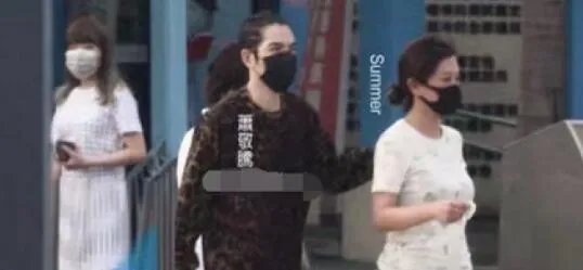 萧敬腾疑默认与经纪人恋情 女方年长13岁甜蜜认爱