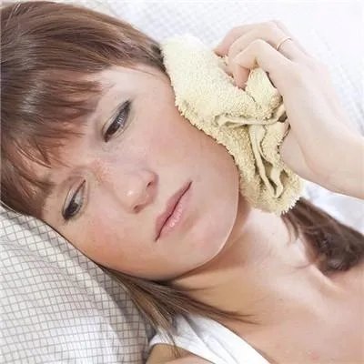 孕妇牙龈肿痛吃什么好