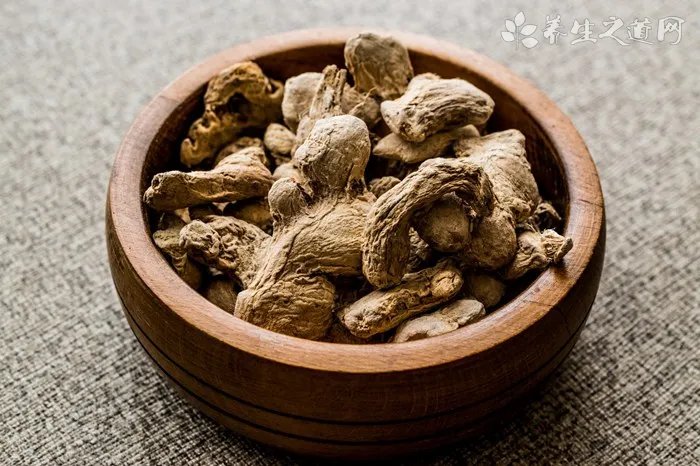 生姜去痘坑的方法管用吗