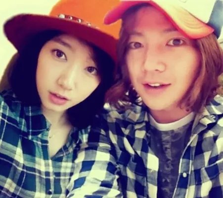 张根硕女友究竟是谁 历届绯闻女友大盘点