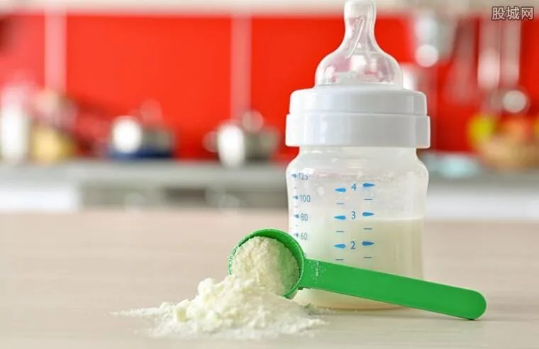 香港9款婴幼奶粉含致癌物 对人体健康损害极大