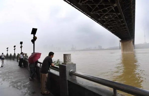 长江2017年第1号洪水给湖南带来了哪些灾害损失？