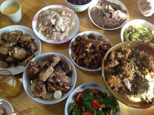 酒店评选不合格菜品处罚厨师,处罚规定是什么?