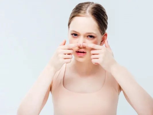 黑头鼻贴的危害