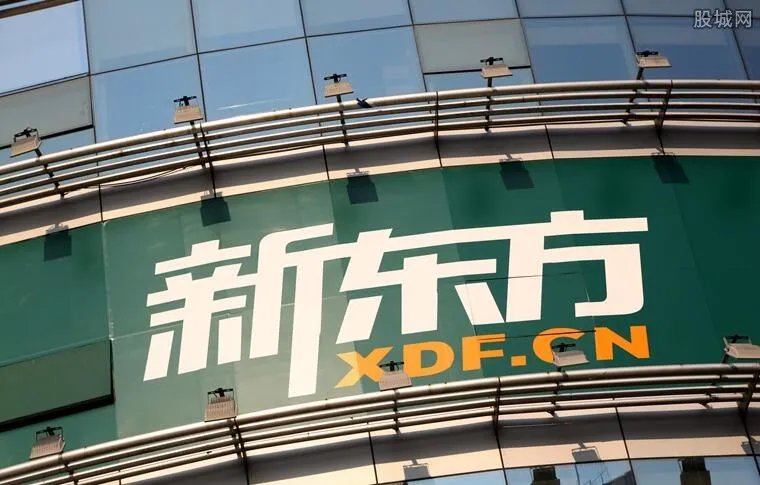 俞敏洪回应“是胡适转世” 不相信人生转世