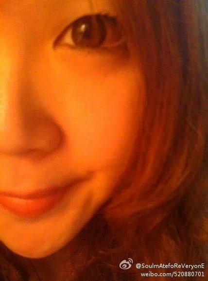 逆风笑游戏视频中的BBQ的生活照谁有？