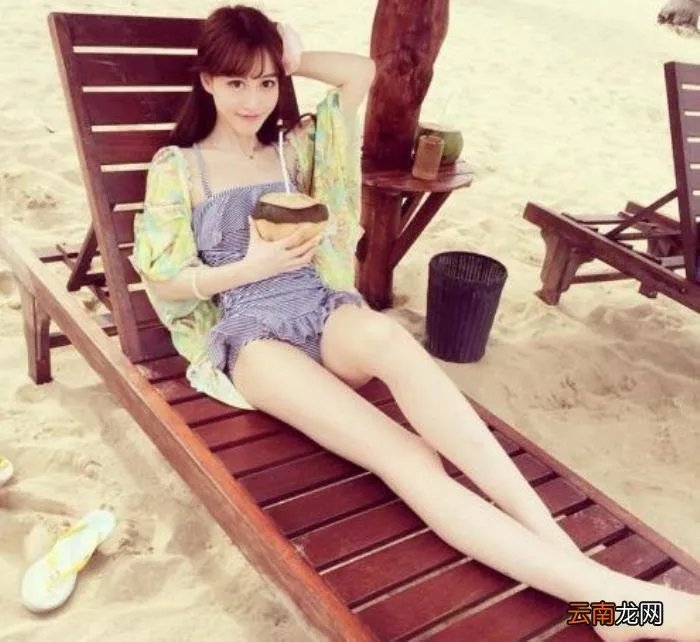 UU赵梦玥自爆上厕所被人看到 uu自爆一血初中就没了