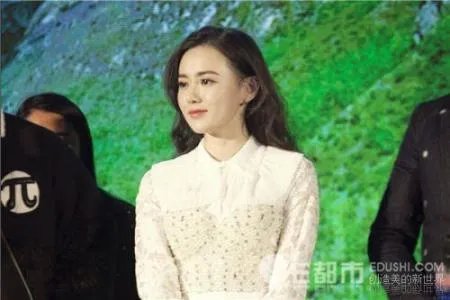 江铠同黑历史现在的男朋友是谁 江铠同富二代家境爸爸是干什么的