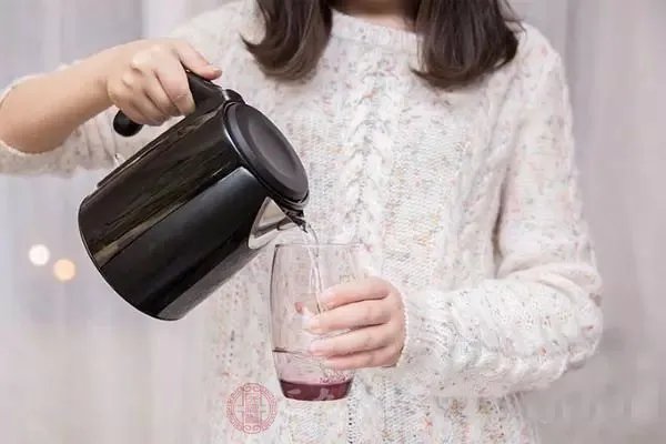 怎样排除体内毒素 你的身体需要来个大扫除了