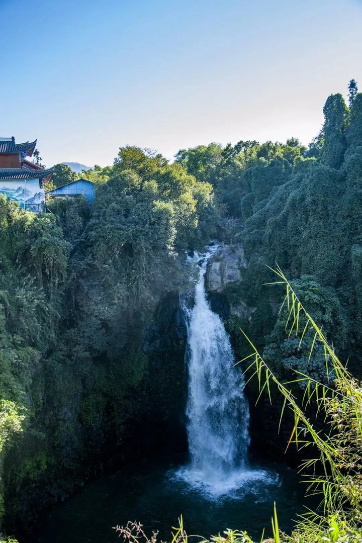 中国最滚烫的“极边第一城”在哪?