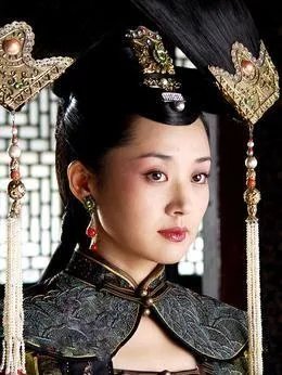 清朝孝庄皇后是死后才叫孝庄是哪个旗的人？