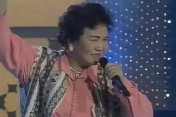 赵本山曾找赵丽蓉合作登台春晚却被拒绝,背后真相是什么?