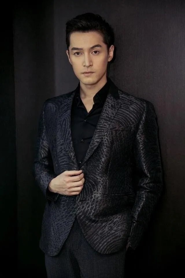 猎场21集里那首外语歌叫什么名字啊？