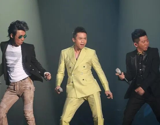 我是歌手羽泉邓超成焦点 帮唱嘉宾喧宾夺主抢风头