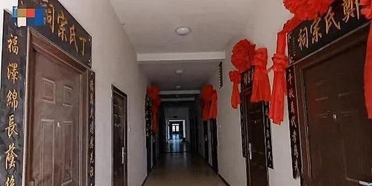 小区住十万个骨灰盒,具体是什么情况?