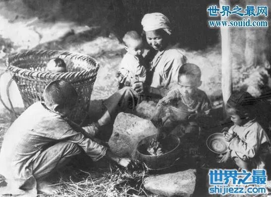 山魈食人图是真的吗,历史上竟存在人吃人的风俗