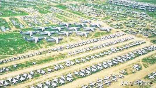 因疫情美国交通瘫痪,超400架飞机停满荒漠,堪称“飞机墓场”,如何评价?