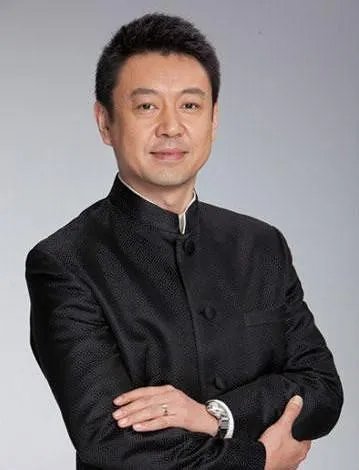 央视主播杨柳离职原因 历任杨柳妻子惊艳曝光