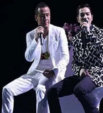 杨坤主持的节目最美和声热播 杨坤主持被称史上最萌