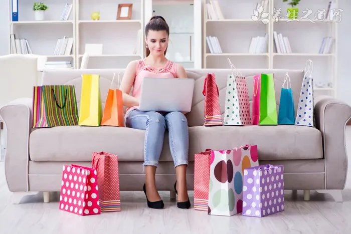 高跟鞋穿袜子太滑了怎么办?穿丝袜鞋子打滑怎么办?