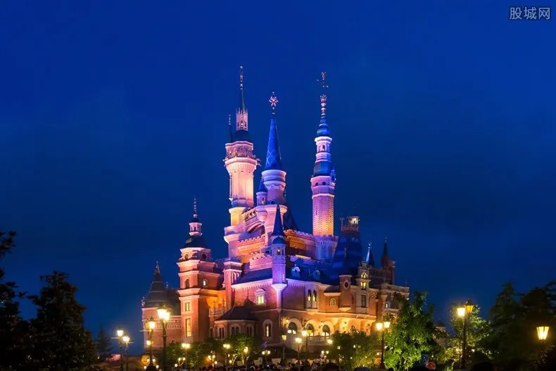 香港迪士尼乐园关闭 重开不满一个月