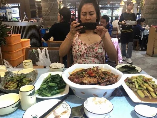 桂林阳朔一日游最佳路线（桂林阳朔三日游攻略）