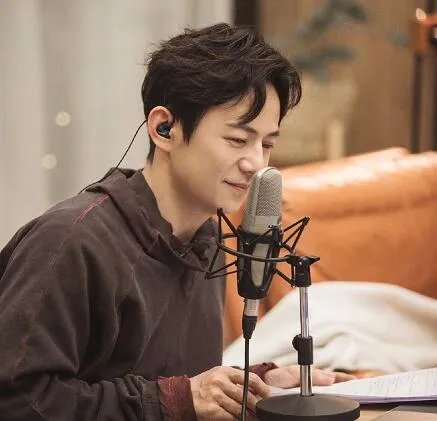 何炅我没有资格点评表演是怎么回事 何炅为什么说没有资格点评表演