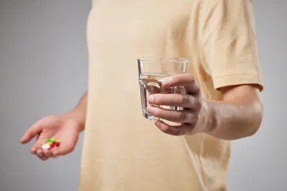 新冠该怎么吃药