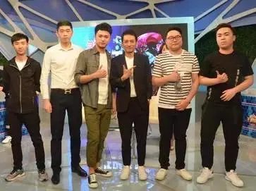 王者荣耀主播孤王，过度劳累猝死，你怎么看？