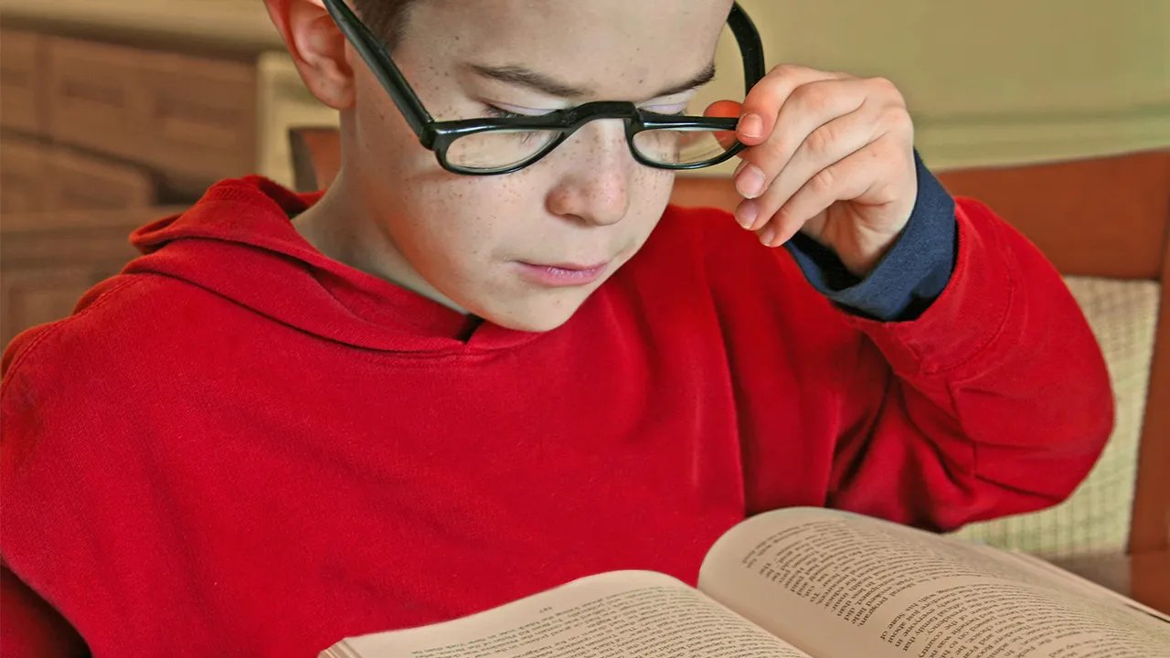 如何治疗青少年近视眼