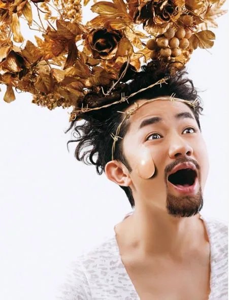 王祖蓝王祖贤什么关系？