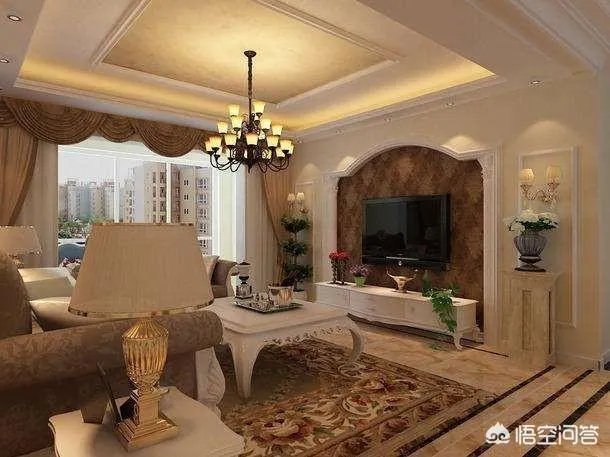 电视墙上插座该如何布置？