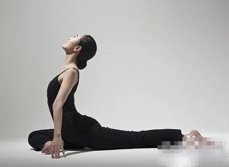 5个超有效的瘦腿瑜伽动作(图)