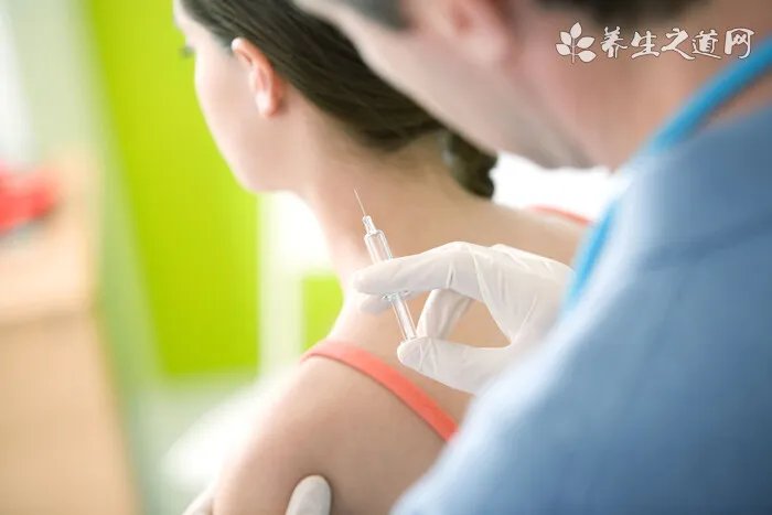 美国新冠确诊病例超585万例 新冠疫苗鼻腔滴入有免疫效果吗