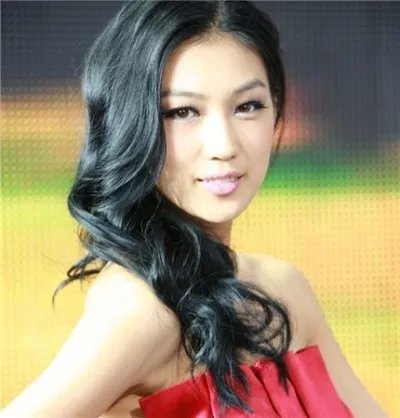 【图】古晨老公刘晨鹏图片罕见 揭秘正牌丈夫非孙悦