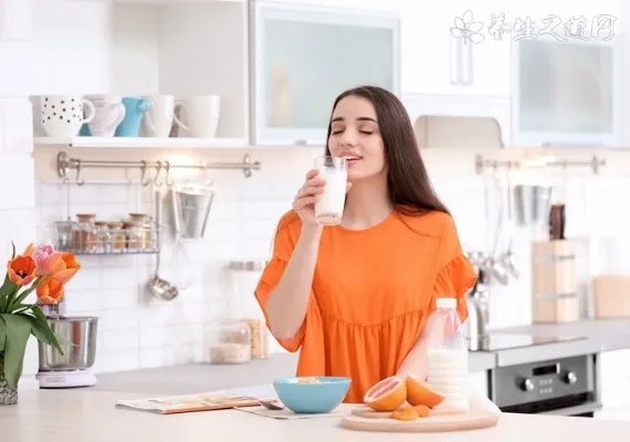 肝火旺脸上长斑吗