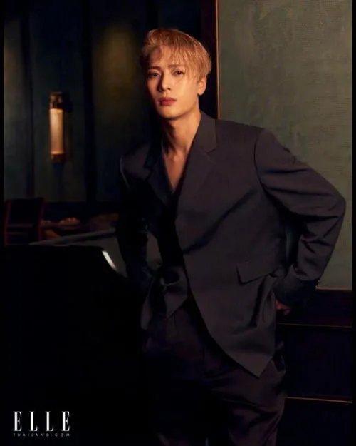 王嘉尔正式加入世界顶级舞团kinjaz,他的舞蹈功底有多强?