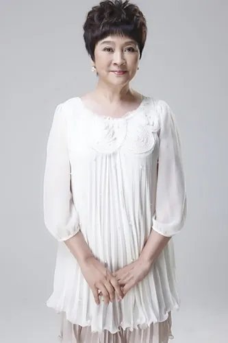 梁丹妮个人资料简介 梁丹妮前夫是谁