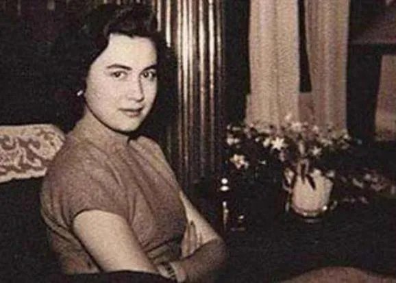 蓝琼缨年轻时太漂亮了:蓝琼缨年轻时的照片