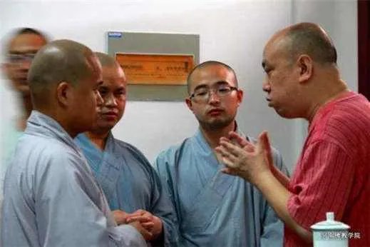 宁铂出家多年为什么又还俗了 宁铂现状最新消息