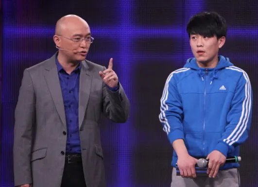 官晶晶和朱峰分手了引轰动  昔日亲爱烟消云散