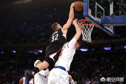 格里芬职业生涯，他在快船时期一直被高估还是被低估？