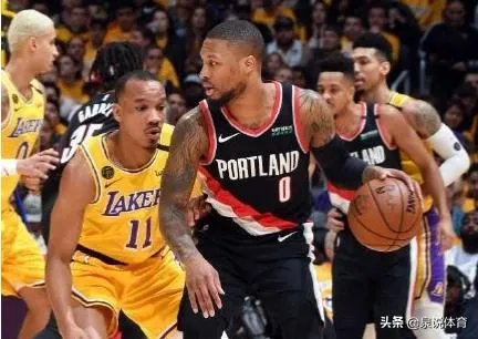 48分10助攻9篮板,利拉德攻陷斯台普斯致敬科比,为什么说他在最近创造了很多记录呢?