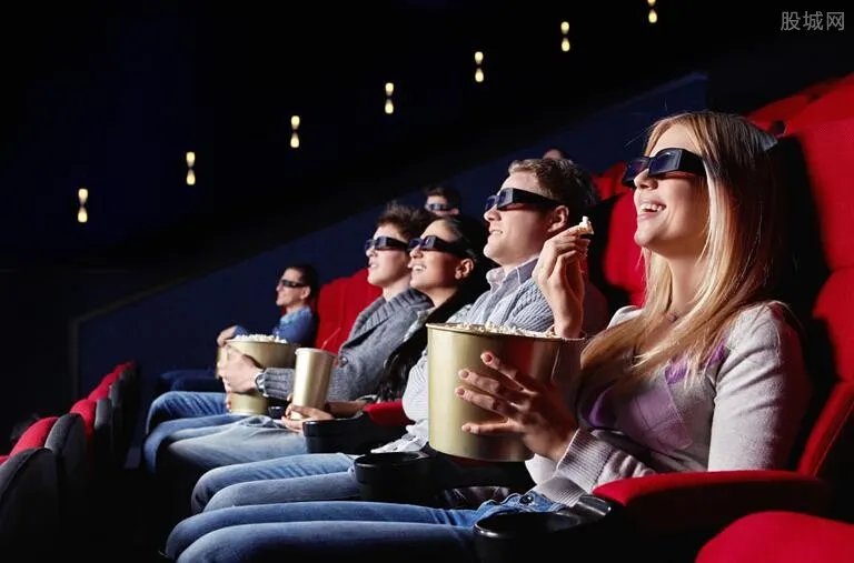 北京电影院隔排隔座售票 也需要实名登记！