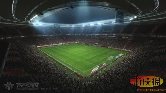 《实况足球2014》试玩版昨偷跑 提供四支球队