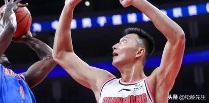 易建联29分7篮板率广东大胜山东豪取12连胜,本赛季广东连冠是不是板上钉钉了?