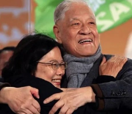 小泉纯一郎批安倍:徒弟遭师傅怒批因为什么