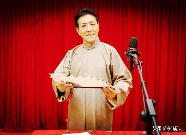 郭德纲的相声启蒙师父到底是谁,为什么有人说他“欺师灭祖”?