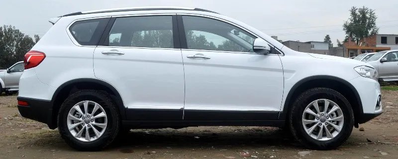 哈弗h6自动铂金豪华版和冠军版的区别