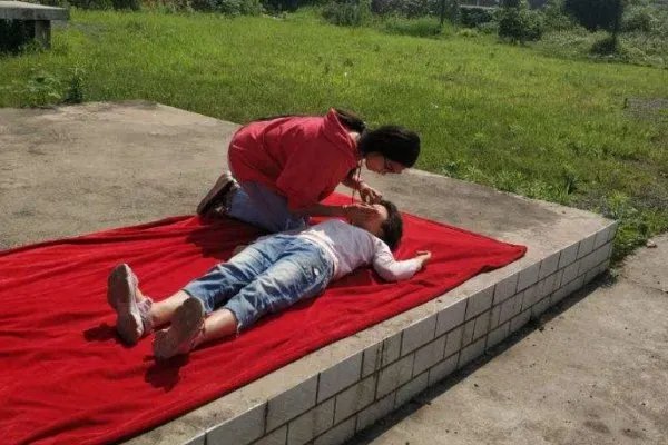 湖南5人结伴漂流2人死亡,悲剧的背后具体是何原因?